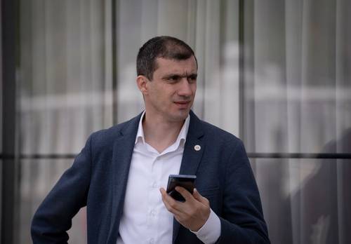 «Ապրելու երկիր» կուսակցության նախընտրական շտաբը ղեկավարելու է Մեսրոպ Առաքելյանը
