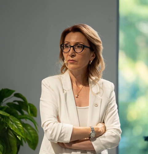 Փաշինյանը գնալու է, դուք՝ մնալու, մի գործեք ձեր խղճի դեմ, դա չի ներվելու․ Մանե Թանդիլյան