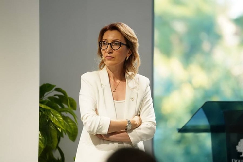 Գերիներին վերադարձնել չեք կարողանում, փաստ է, բայց այցելել գոնե կարո՞ղ եք․ Մանե Թանդիլյան