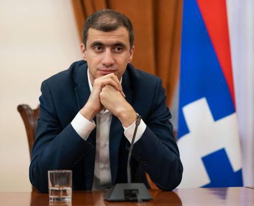 Արցախի բնակչությունը որևիցե ձևով չի կարող համատեղ ապրել Ադրբեջանի բռնատիրական ռեժիմի ներքո․ Մեսրոպ Առաքելյան