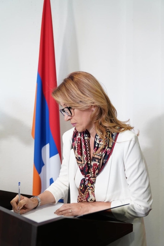 Արցախցի մեր հայրենակիցների համար բնակարանային հարցի կարգավորումը մեր առաջնահերթություններից է․ Թանդիլյան