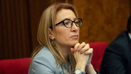 Տիկի՛ն դատախազ կասեցրեք դատարանի որոշումը և փոխեք խափանման միջոցը՝ ազատ արձակելով Գայանե Հակոբյանին. Թանդիլյան